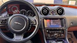 جاكوار XJ